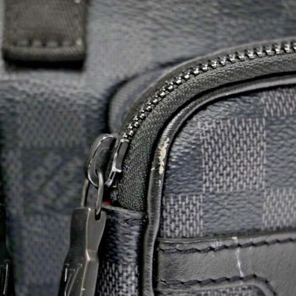 Louis Vuitton Utility Damier Graphite Backpack - Picture 7 of 16
